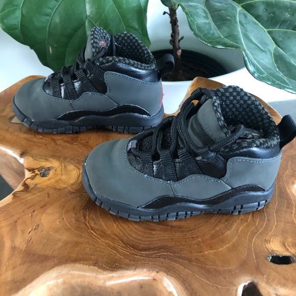 jordan 10 olive